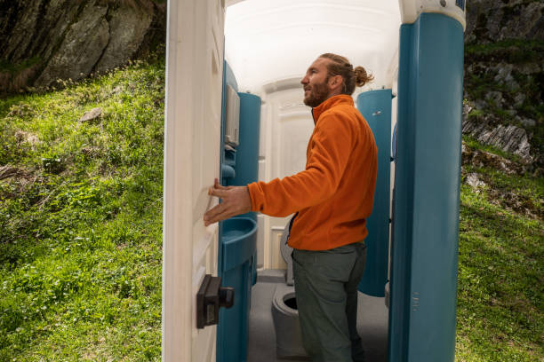 Professional porta potty rental in Broxton, GA
